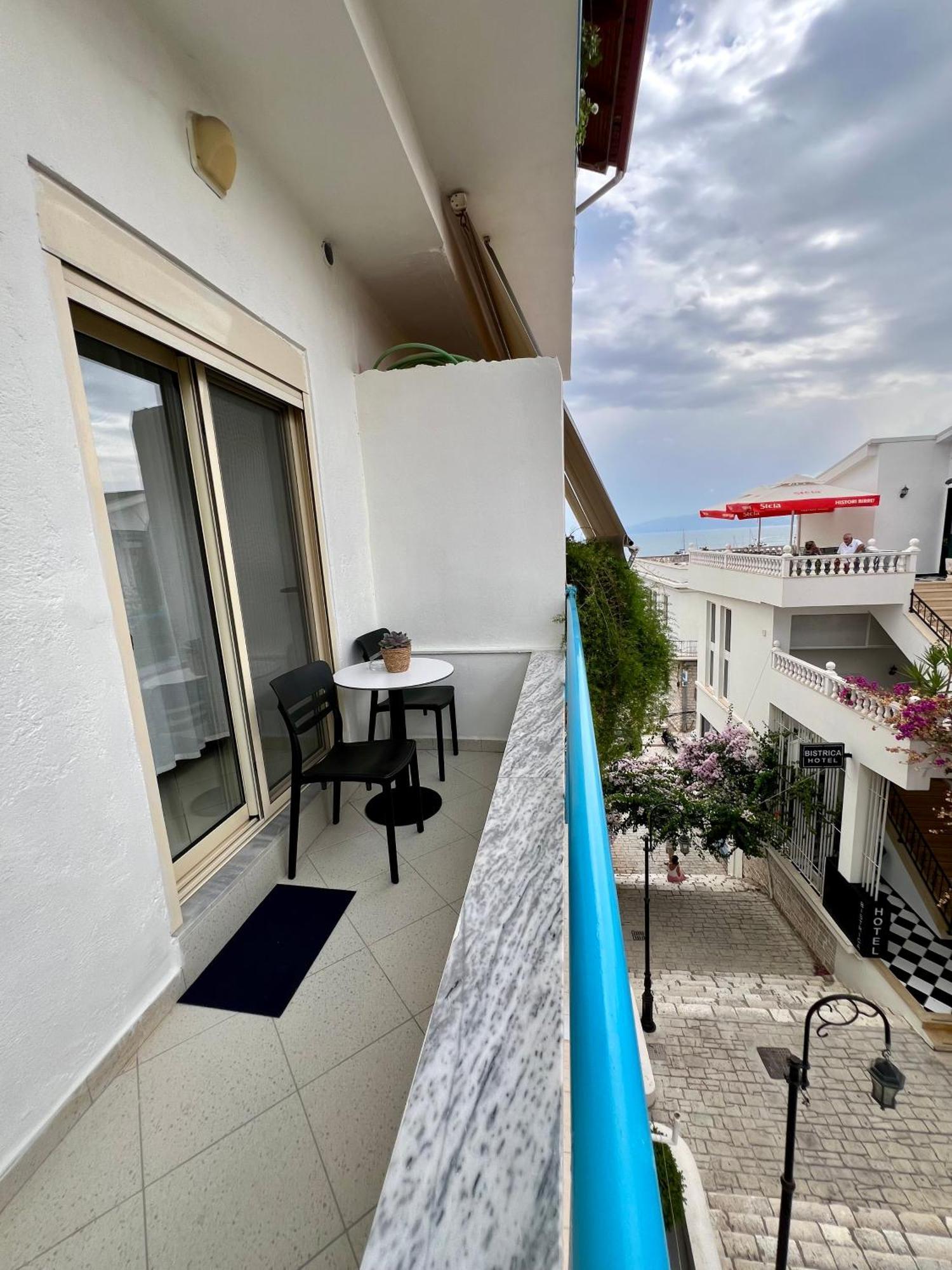 Helios Rooms Sarandë エクステリア 写真